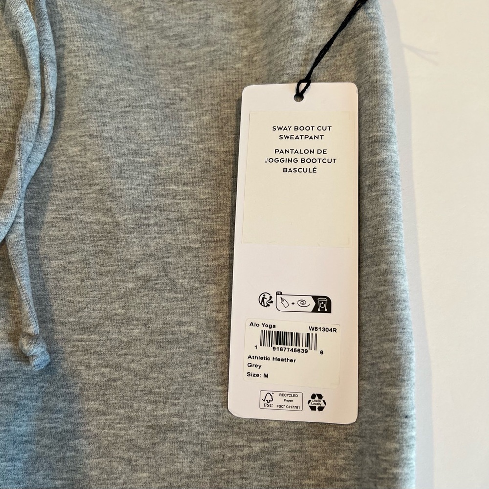 ALO Sway Bootcut Sweatpants - Picture 11 of 12